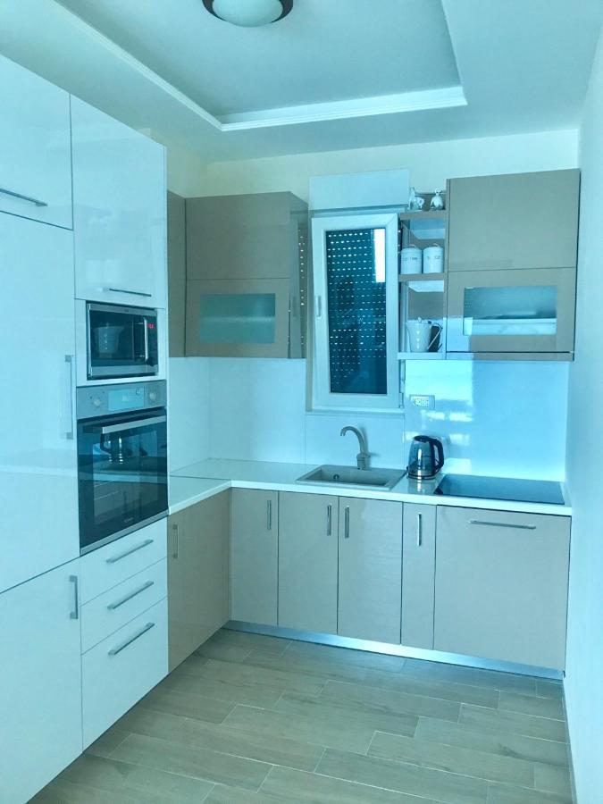 Lux Apartments Krasići المظهر الخارجي الصورة