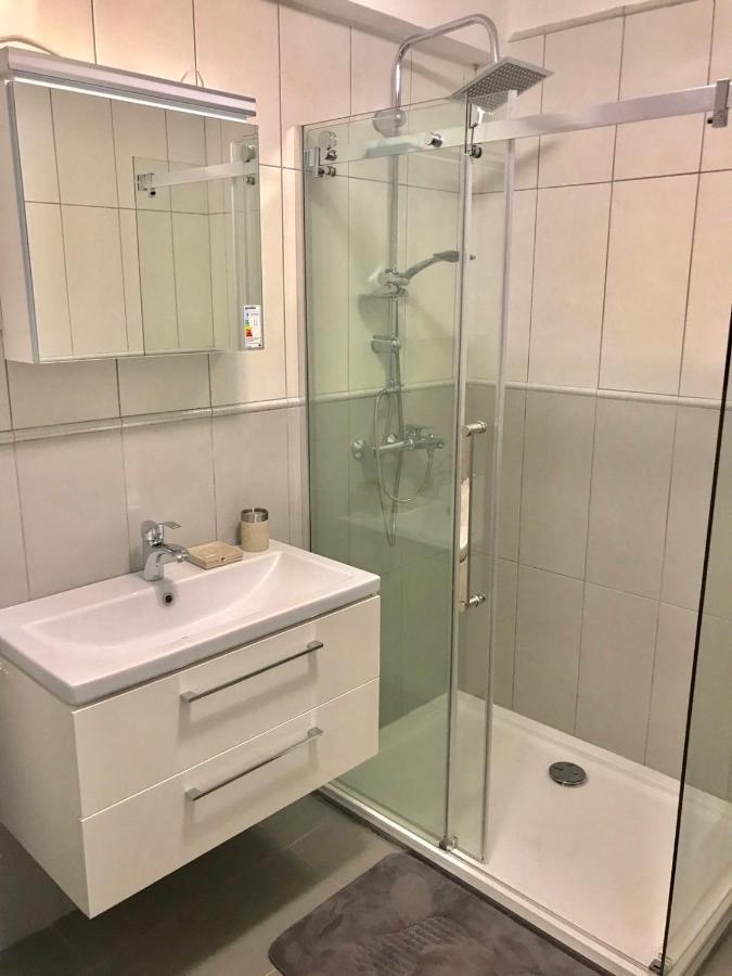 Lux Apartments Krasići المظهر الخارجي الصورة
